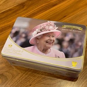 Queen Elizabeth II English Tea in commemorative tin.  NW seal